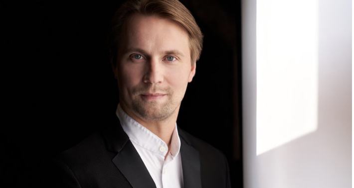 Neujahrs-Festkonzert mit Pietari Inkinen, Dirigent (FIN) 1.1.2024 Mainz